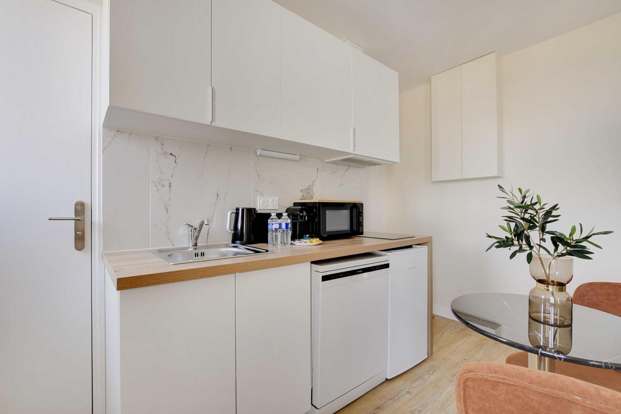 Cosy Apartment - 1Bdr For 3P - イヴリー＝シュル＝セーヌ エクステリア 写真